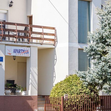 Apartmani Maraton วูโควาร์ ภายนอก รูปภาพ