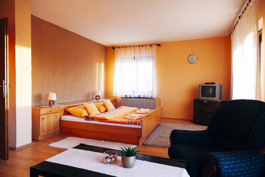 Apartmani Maraton วูโควาร์ ห้อง รูปภาพ