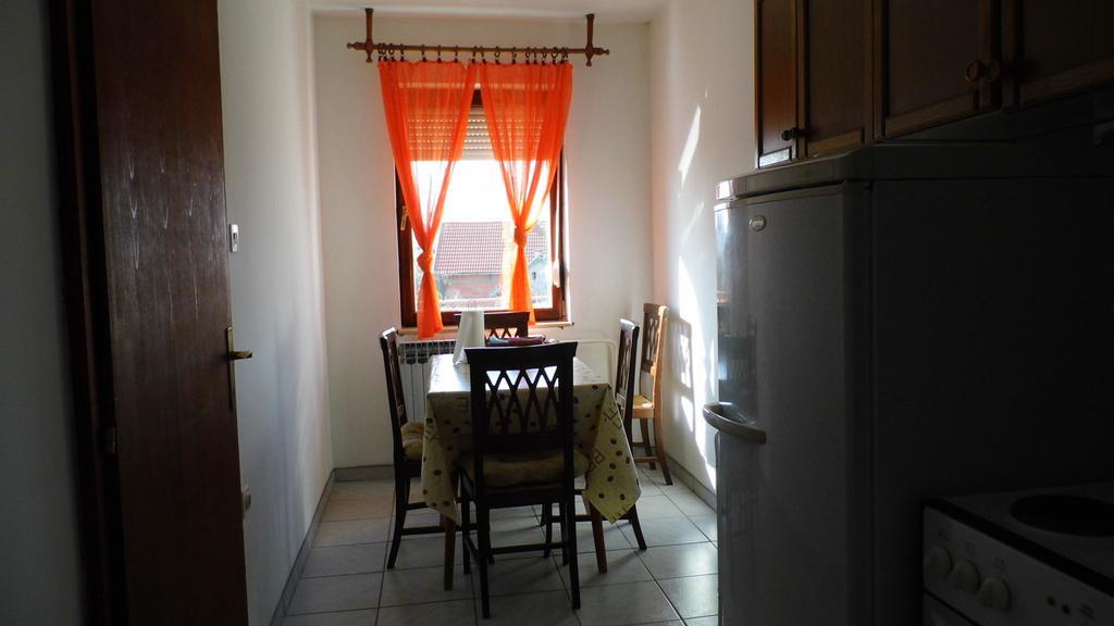 Apartmani Maraton วูโควาร์ ภายนอก รูปภาพ