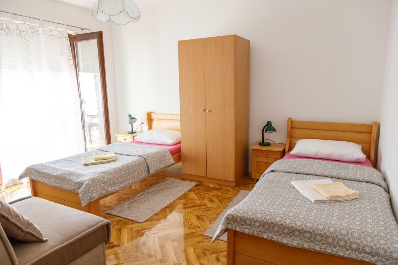 Apartmani Maraton วูโควาร์ ภายนอก รูปภาพ