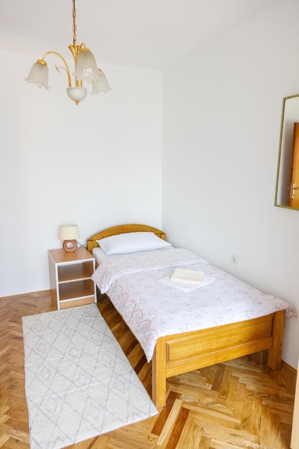 Apartmani Maraton วูโควาร์ ภายนอก รูปภาพ